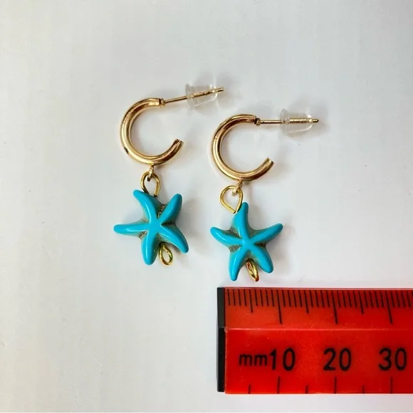 BNWT Retro Turquoise Starfish Design Earrings - Nautical Charm with a Vintage - Picture 3 of 7